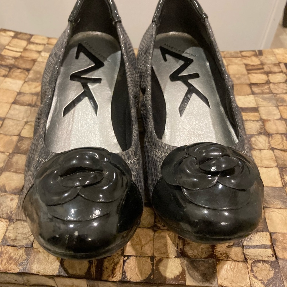 Anne Klein sport shoes